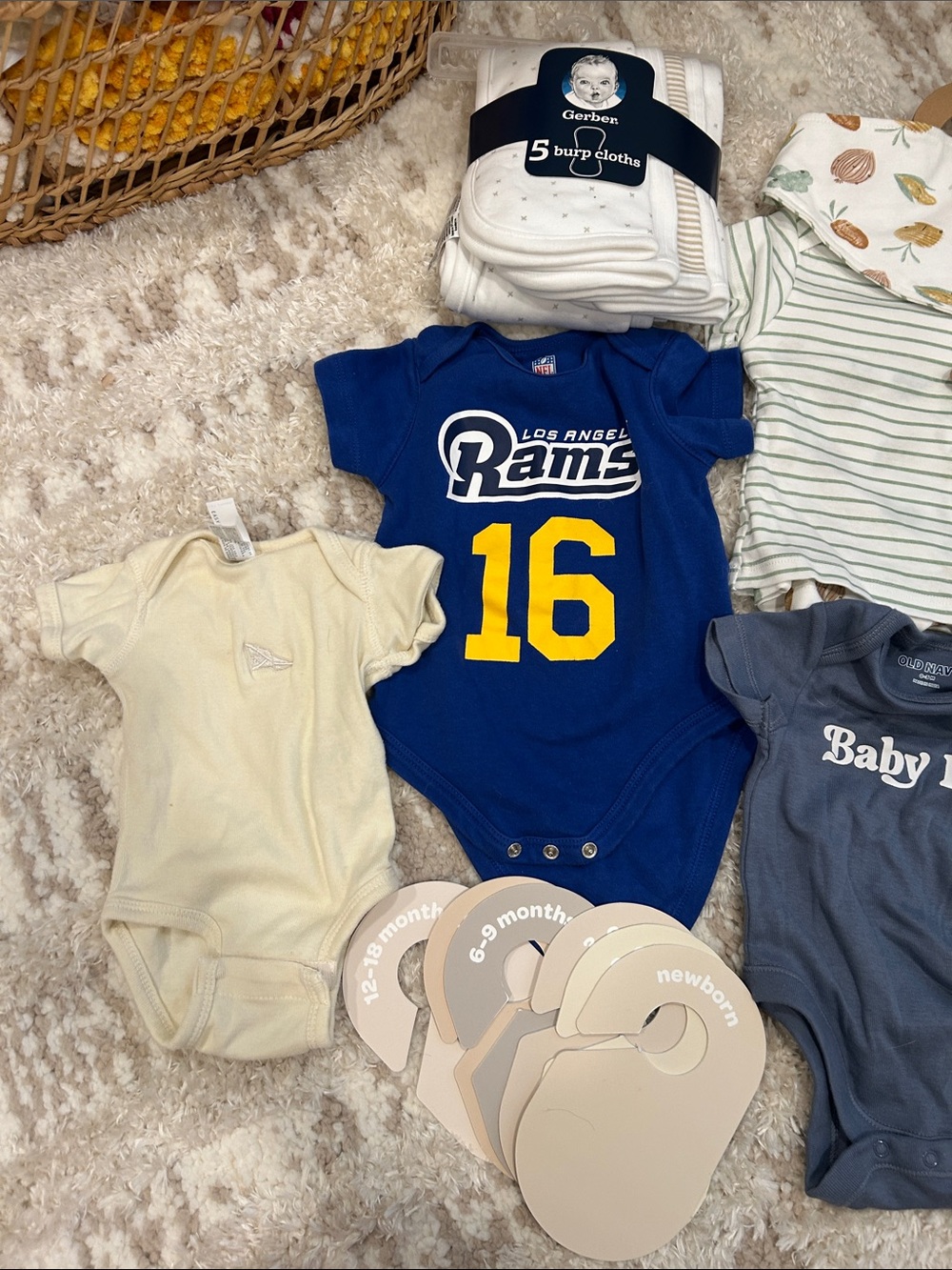 Baby items bundle - Picture 4 of 4